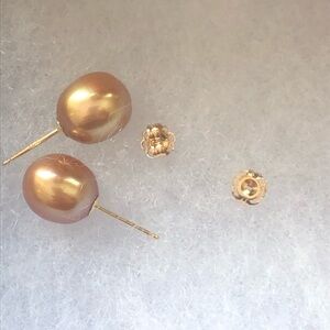 Vintage Michael Lu Elegant Gold Pearl 14k Stud Earrings